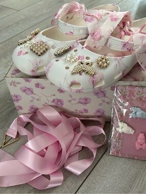 Crocs LoveShackFancy Floral Print Ballet Flat